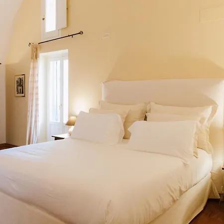 Il Giardino Di Eleonora 招待所 4*