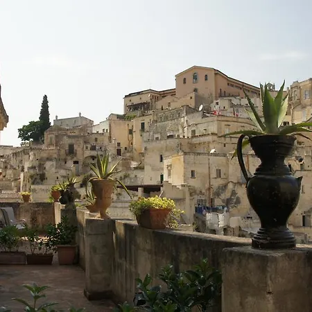 Il Giardino Di Eleonora 招待所 4*