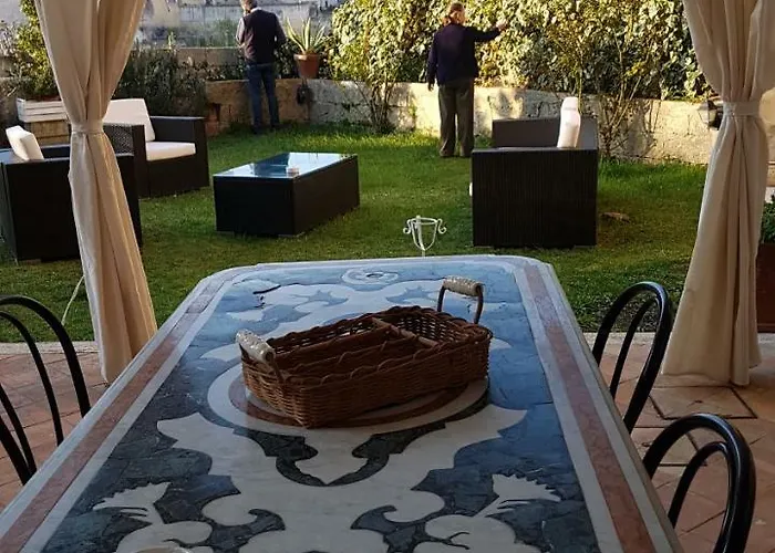 Il Giardino Di Eleonora Гостевой дом